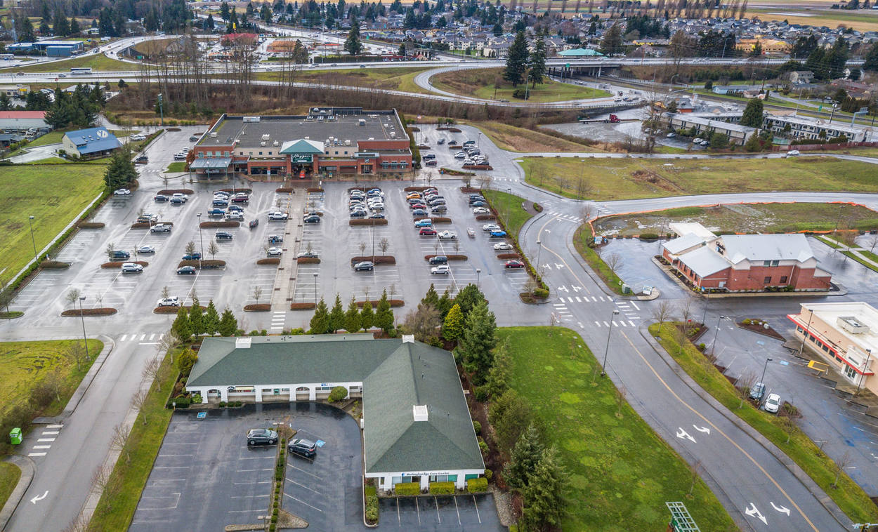 Burlington North Marketplace