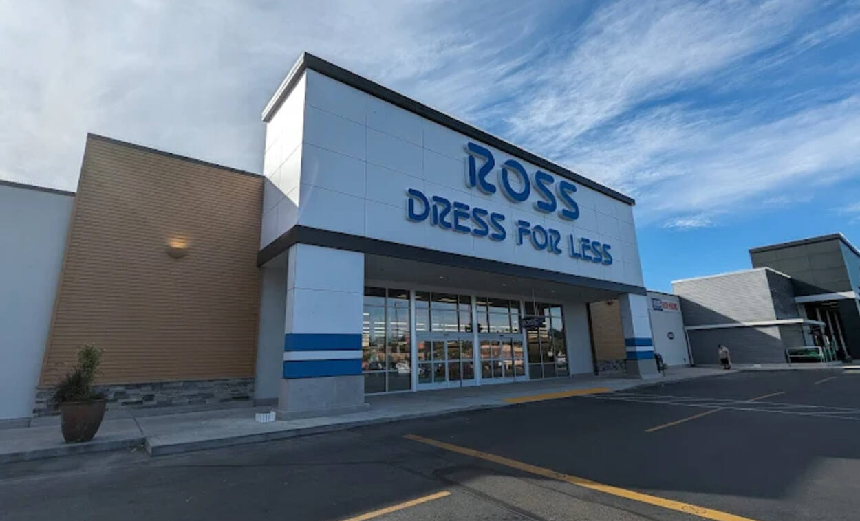 Aurora Shopping Center