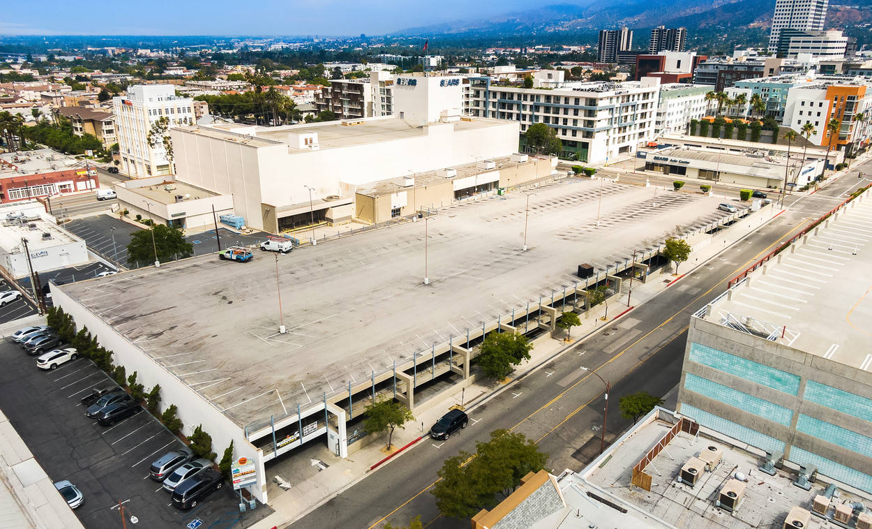 Glendale, CA Parking - Find Parking