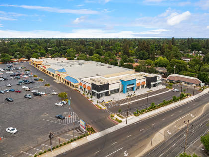 Jumbo Market opens in Granite Bay Village shopping center — Calisphere